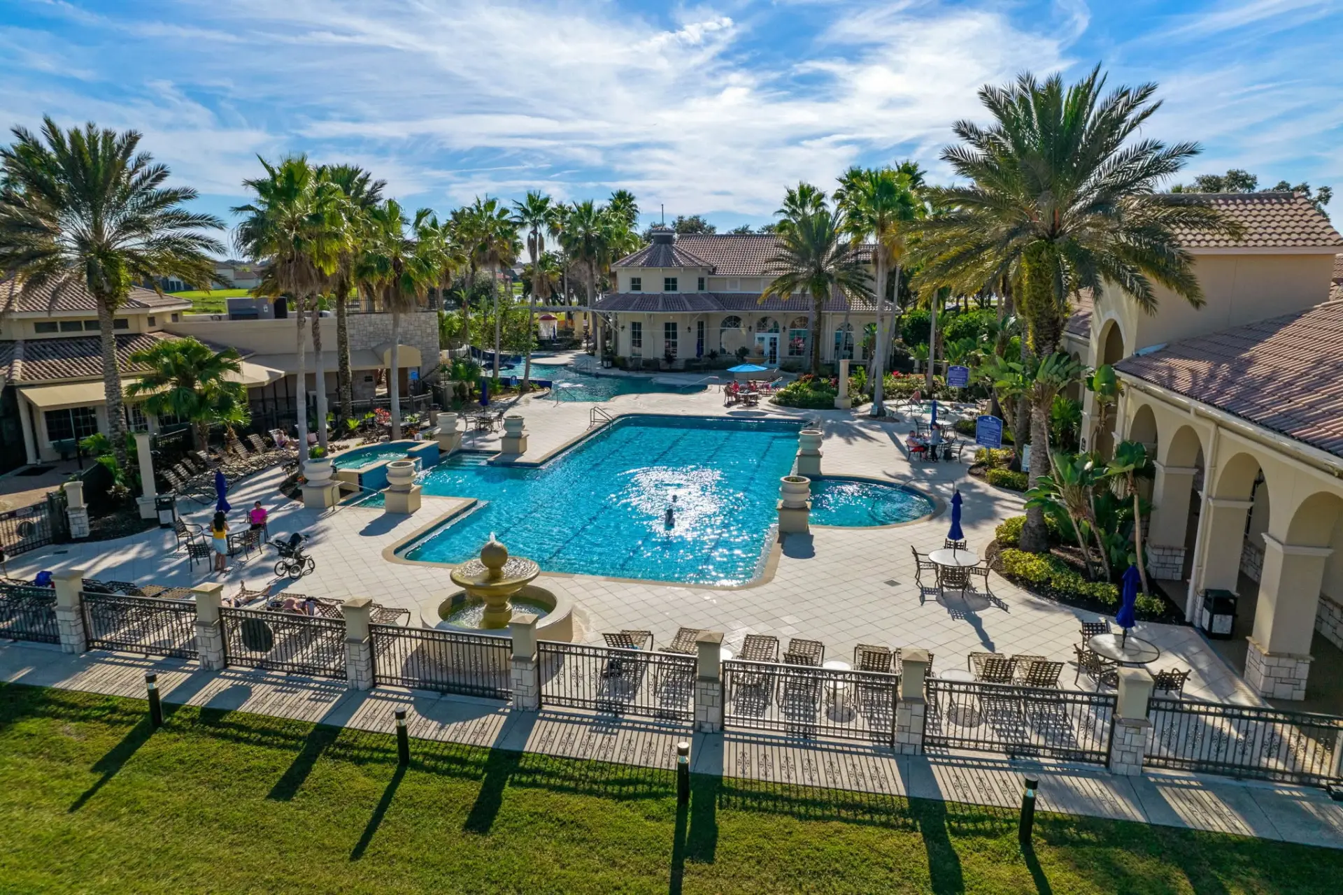 Bellalago resort-style pool and clubhouse